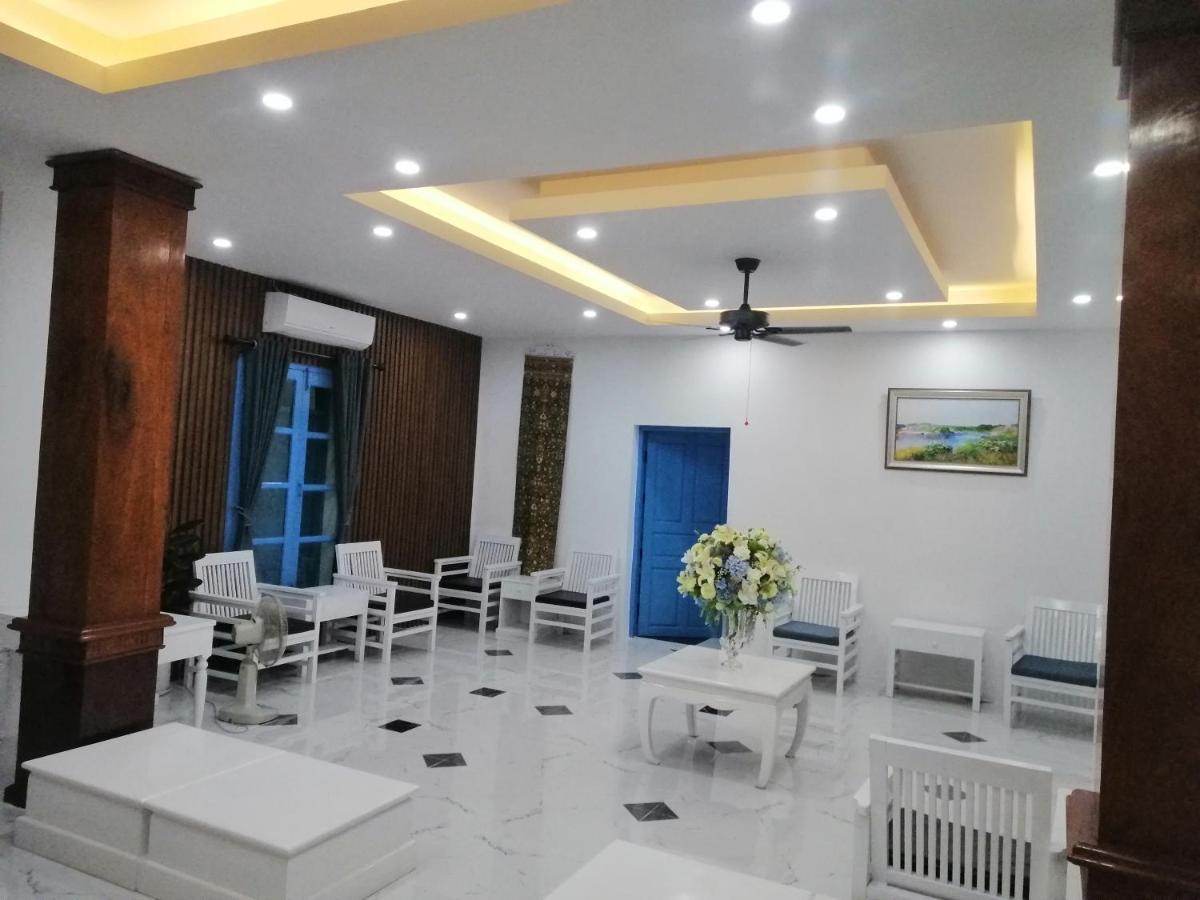 Villa Merry Lao Ban Aphay Luang Prabang Buitenkant foto