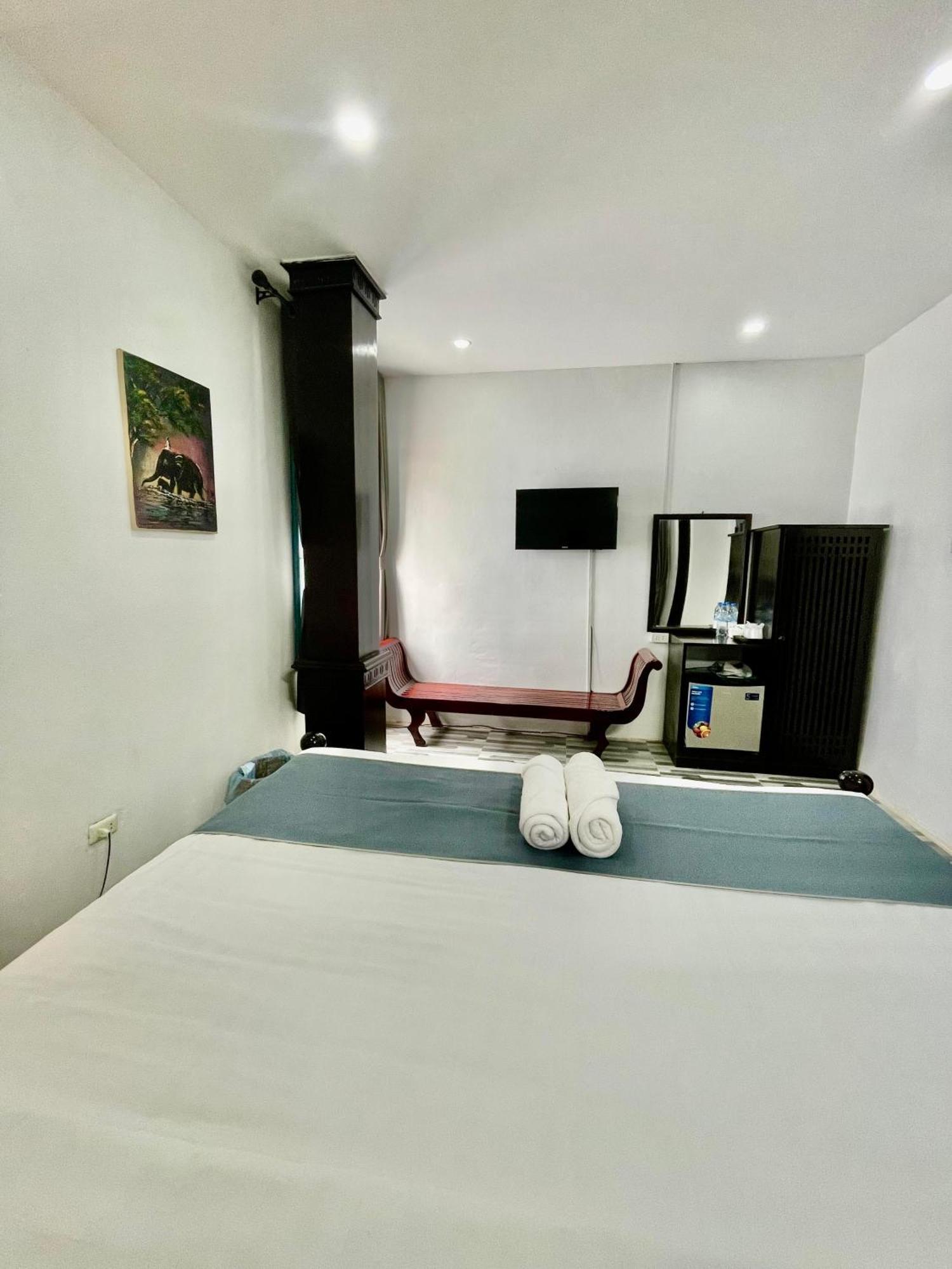 Villa Merry Lao Ban Aphay Luang Prabang Buitenkant foto