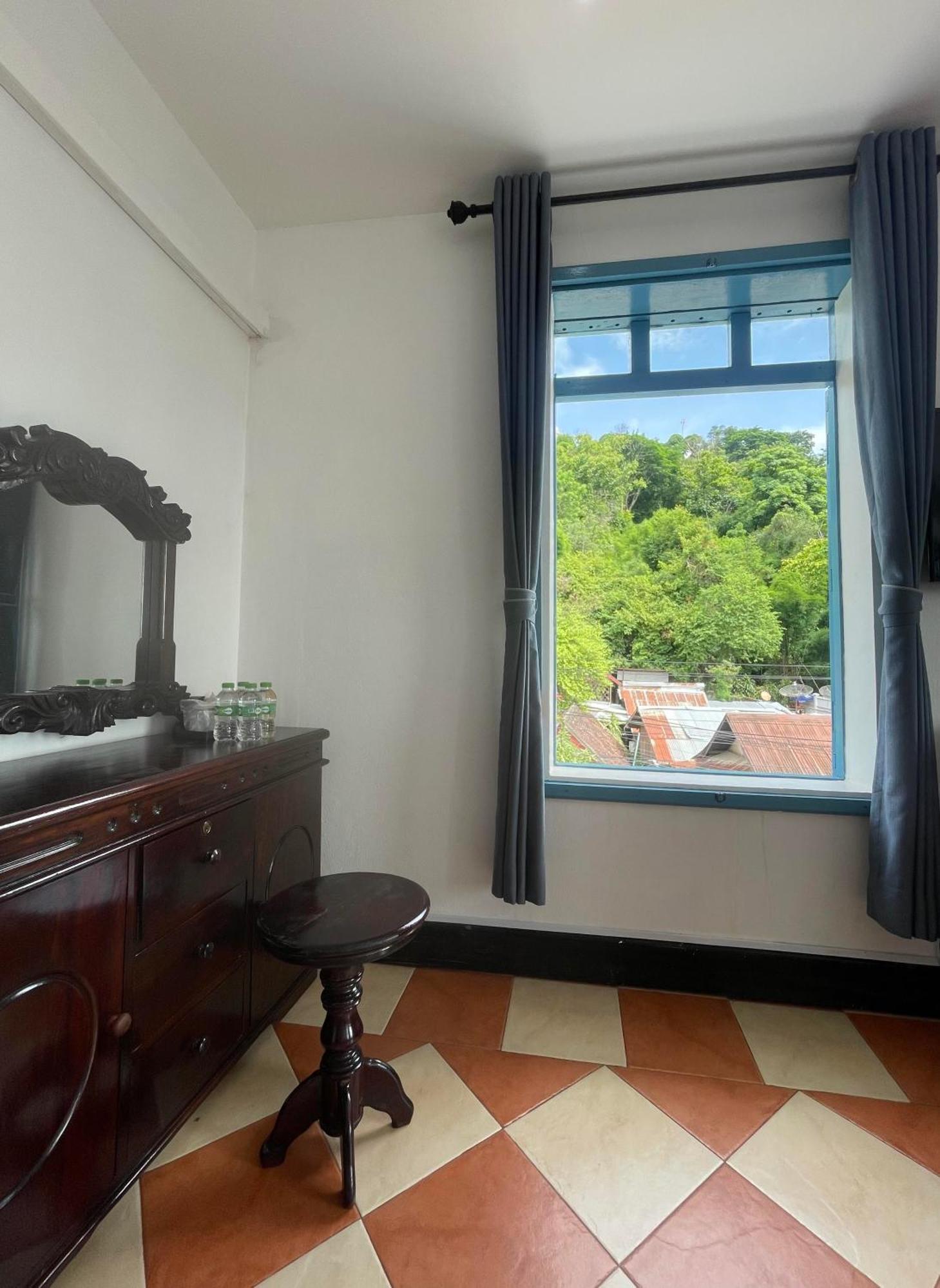 Villa Merry Lao Ban Aphay Luang Prabang Buitenkant foto