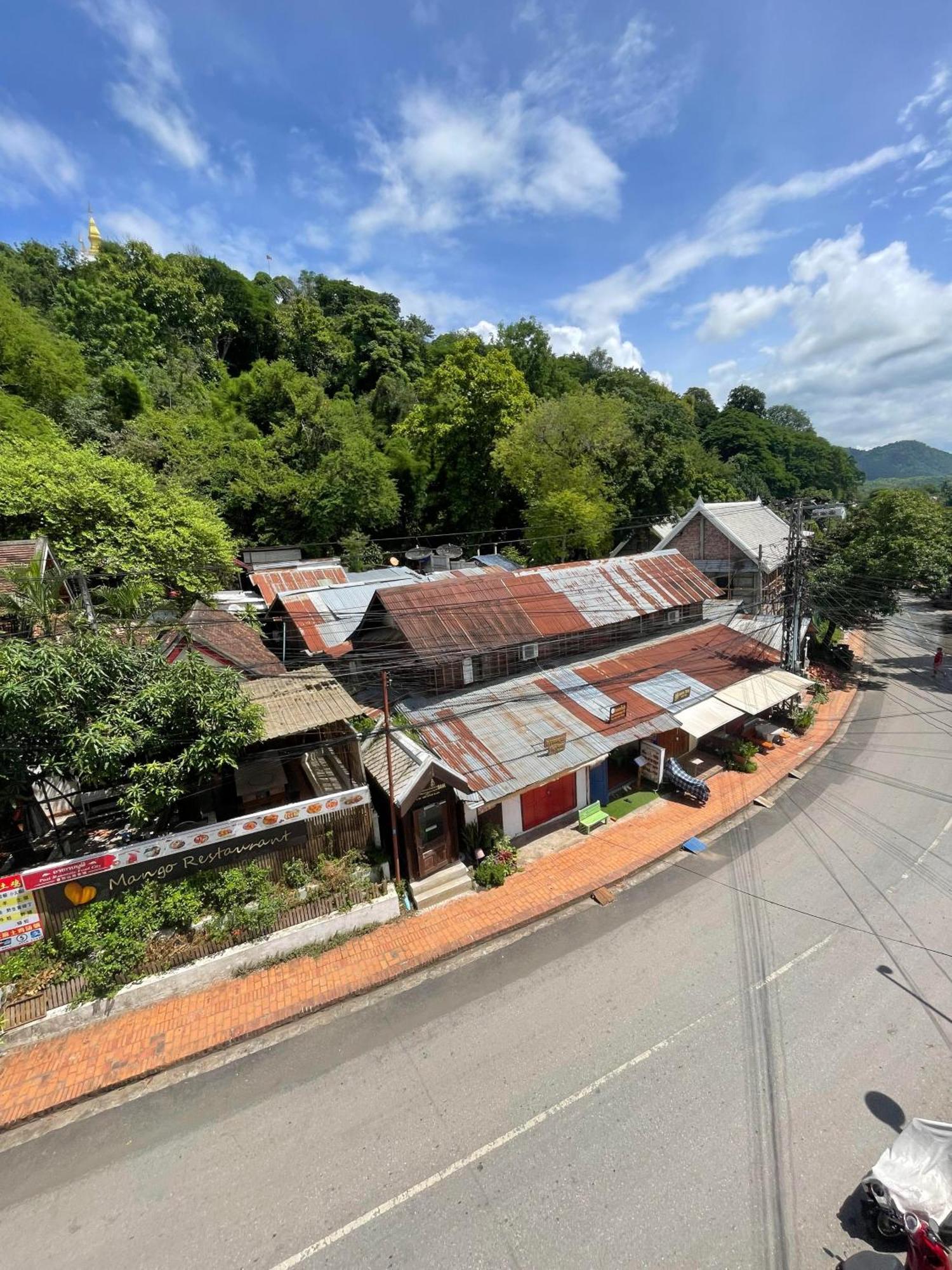 Villa Merry Lao Ban Aphay Luang Prabang Buitenkant foto